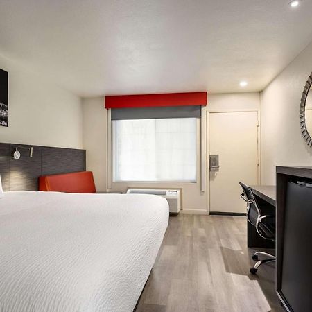 Ramada By Wyndham Anaheim Convention Center Hotell Eksteriør bilde