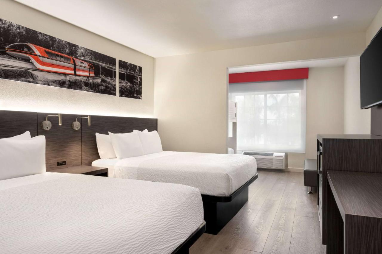 Ramada By Wyndham Anaheim Convention Center Hotell Eksteriør bilde