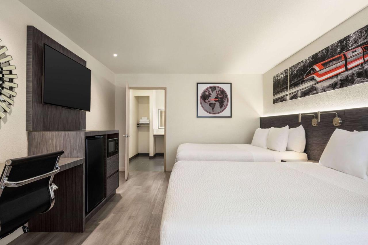 Ramada By Wyndham Anaheim Convention Center Hotell Eksteriør bilde